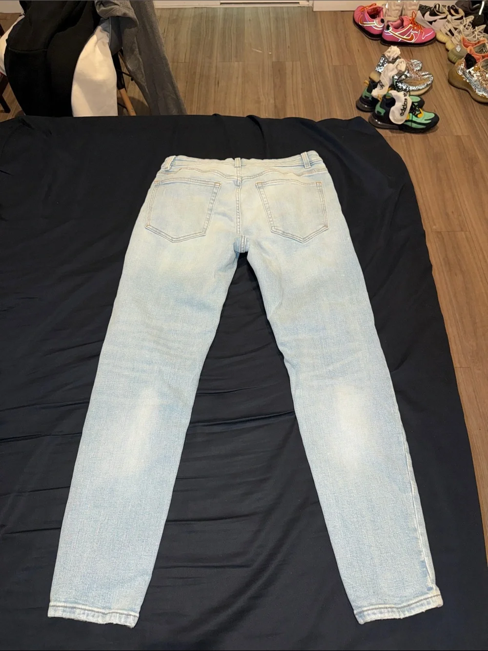 Zara jeans